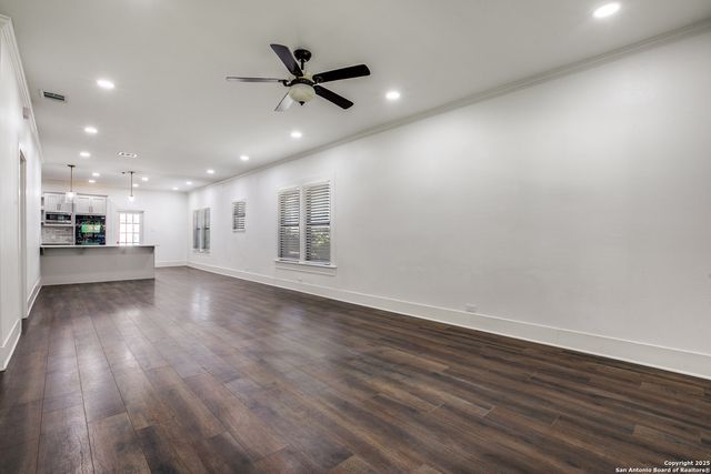 230 Normandy, San Antonio, TX 78209