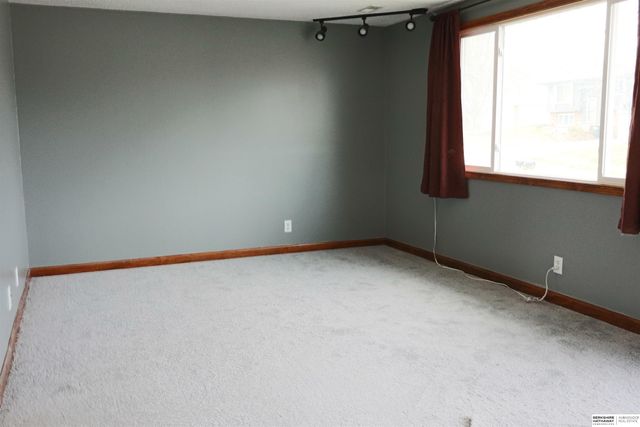 15179 Jefferson Street, Omaha, NE 68137