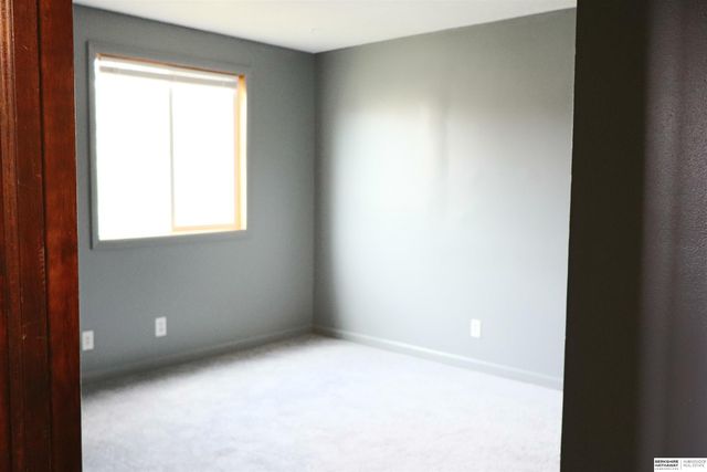 15179 Jefferson Street, Omaha, NE 68137