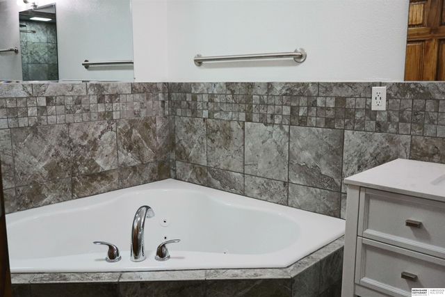 15179 Jefferson Street, Omaha, NE 68137