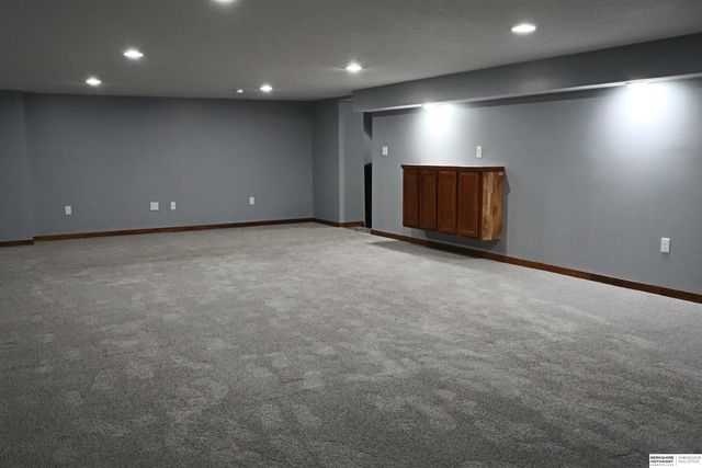 15179 Jefferson Street, Omaha, NE 68137