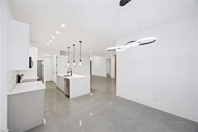 3809 Sunset RD, Lehigh Acres, FL 33971