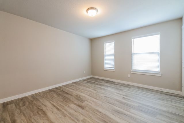 324 Nima Lane, Lewisville, TX 75057