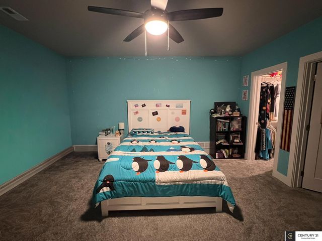 22505 Orchard Plaza, Elkhorn, NE 68022