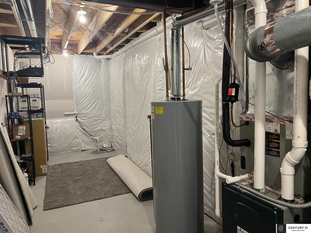 22505 Orchard Plaza, Elkhorn, NE 68022