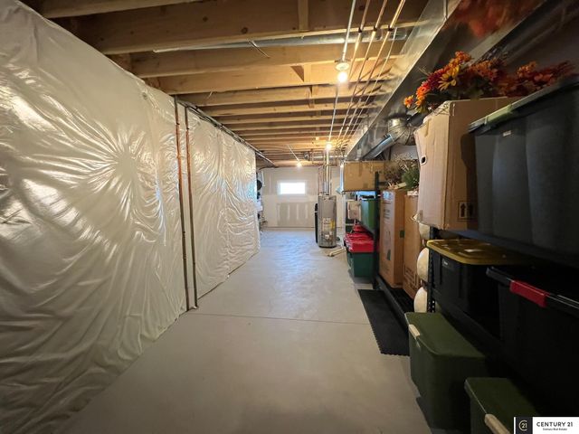 22505 Orchard Plaza, Elkhorn, NE 68022