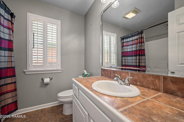 112 Windermere Circle, Youngsville, LA 70592
