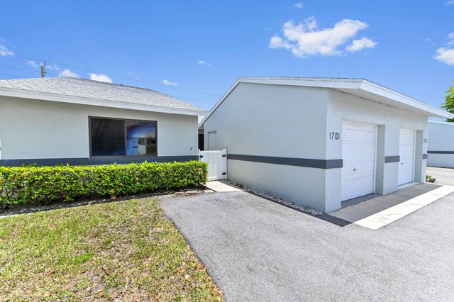 2641 Gately Drive W 1701, West Palm Beach, FL 33415