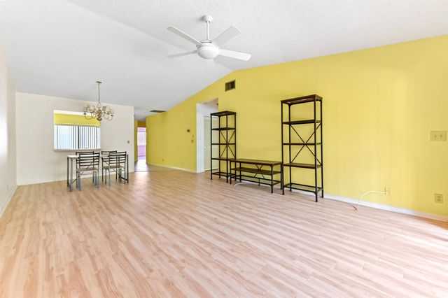2641 Gately Drive W 1701, West Palm Beach, FL 33415