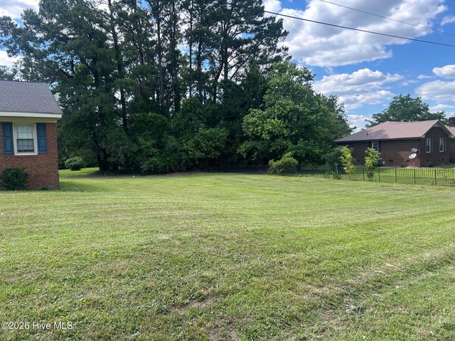 307 N Railroad Street, Macclesfield, NC 27852