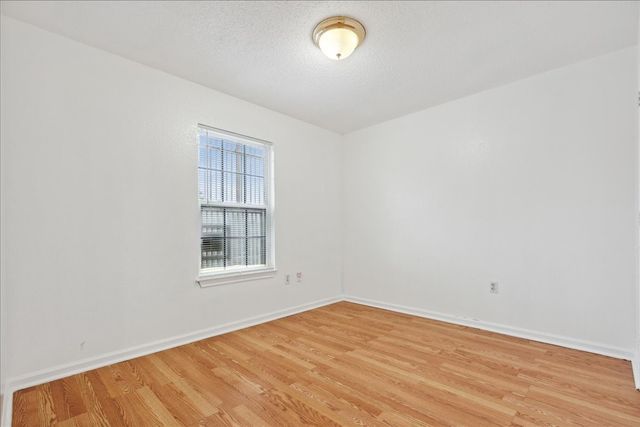 4043 Gray Oak Place, Dallas, TX 75212