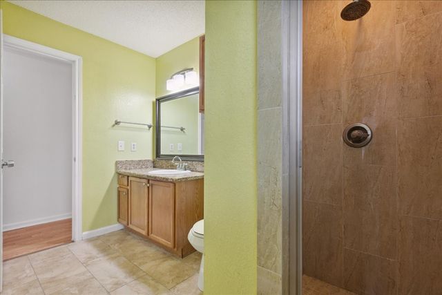 4043 Gray Oak Place, Dallas, TX 75212