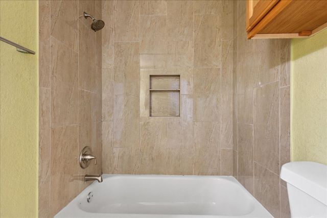 4043 Gray Oak Place, Dallas, TX 75212