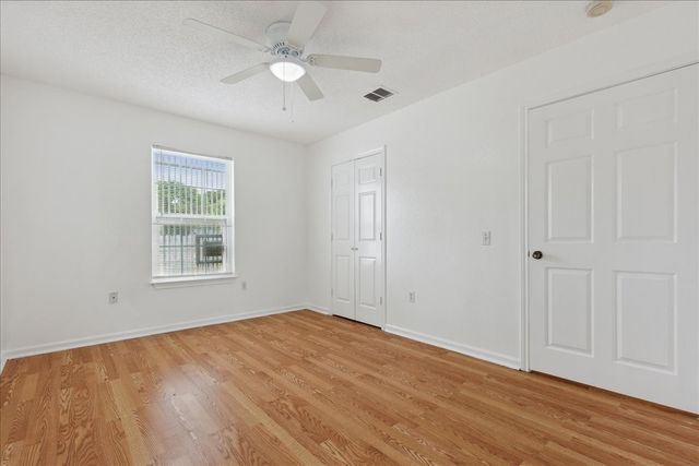 4043 Gray Oak Place, Dallas, TX 75212