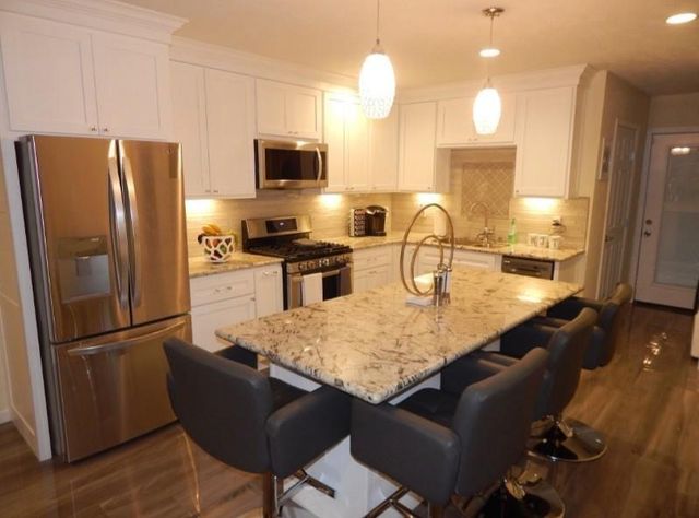 8821 Woodruff Street, Houston, TX 77012