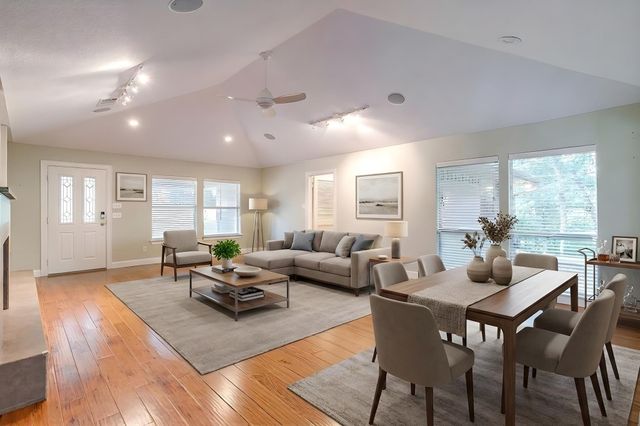 1107 N Cockrell Hill Road, Desoto, TX 75115