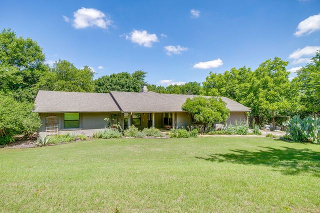 1107 N Cockrell Hill Road, Desoto, TX 75115