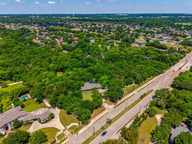 1107 N Cockrell Hill Road, Desoto, TX 75115