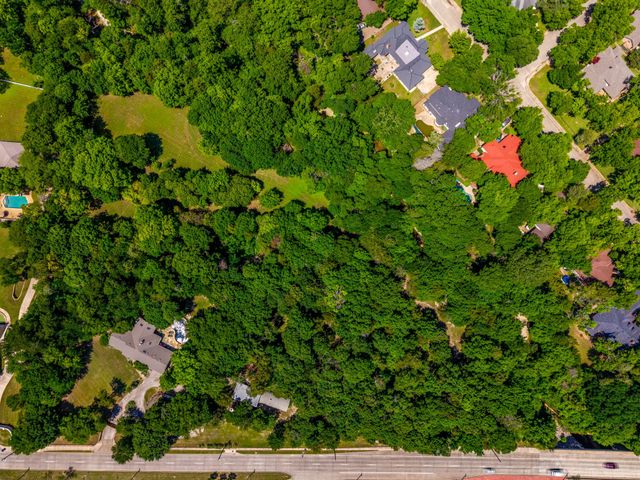 1107 N Cockrell Hill Road, Desoto, TX 75115