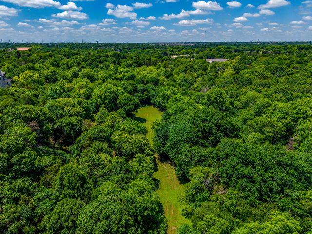 1107 N Cockrell Hill Road, Desoto, TX 75115
