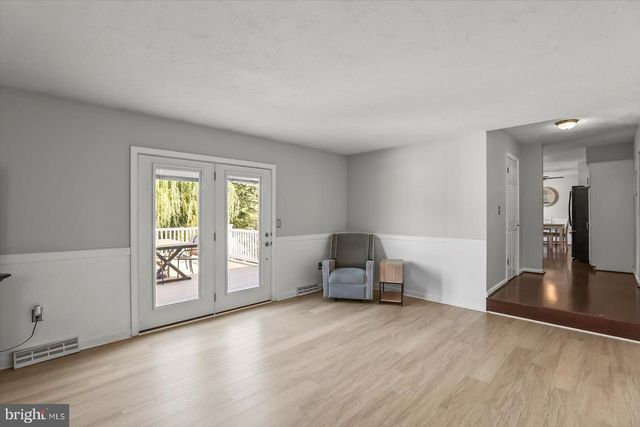 113 TIMBER LN, Hanover, PA 17331
