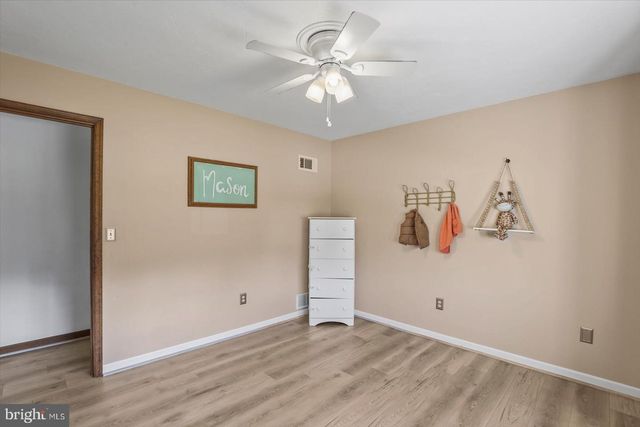 113 TIMBER LN, Hanover, PA 17331