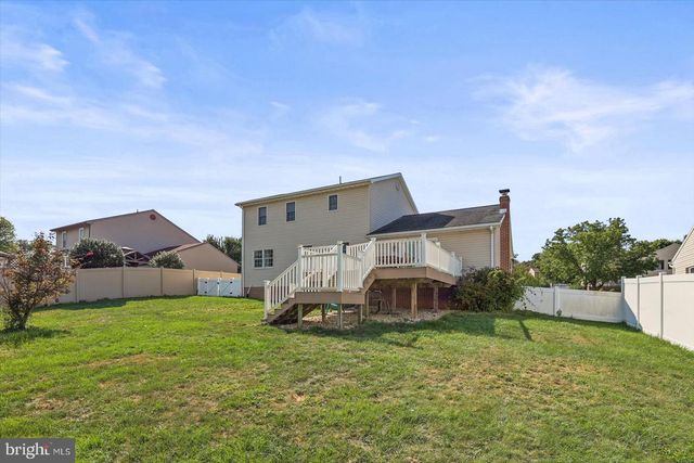 113 TIMBER LN, Hanover, PA 17331