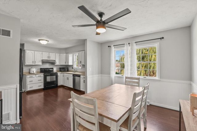 113 TIMBER LN, Hanover, PA 17331