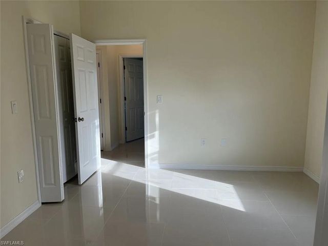 2616 9th ST SW, Lehigh Acres, FL 33976