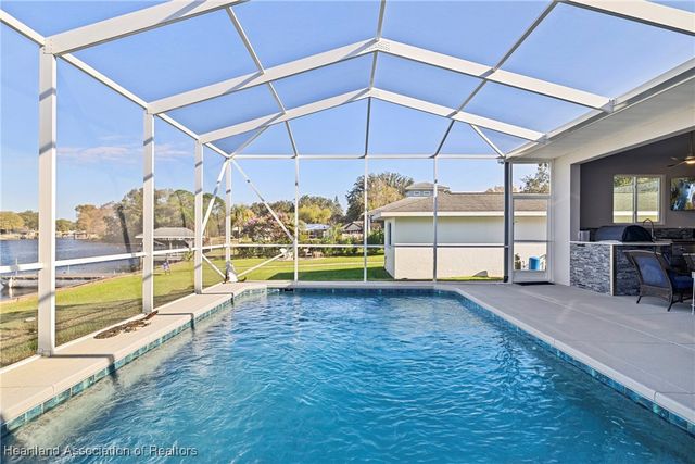 3061 Waterway Drive, Lake Placid, FL 33852