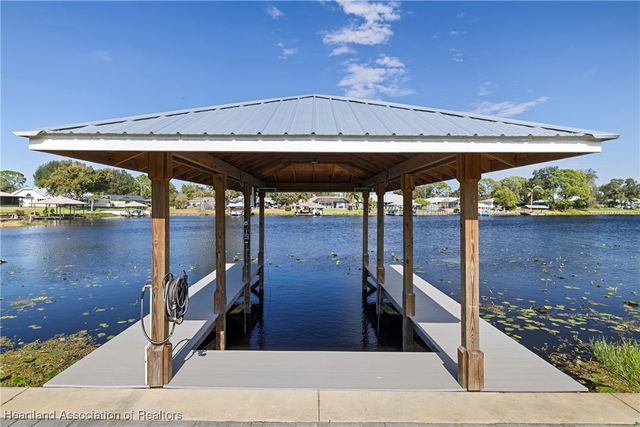 3061 Waterway Drive, Lake Placid, FL 33852