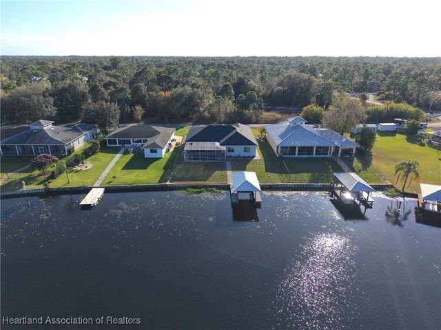 3061 Waterway Drive, Lake Placid, FL 33852