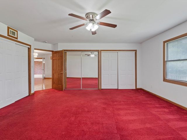 1610 Wisconsin Street, Le Claire, IA 52753