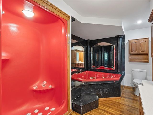 1610 Wisconsin Street, Le Claire, IA 52753