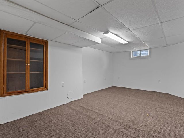 1610 Wisconsin Street, Le Claire, IA 52753