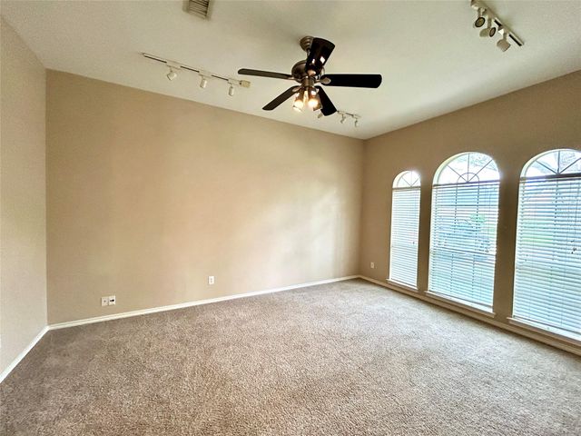 3603 Paigewood Drive, Pearland, TX 77584