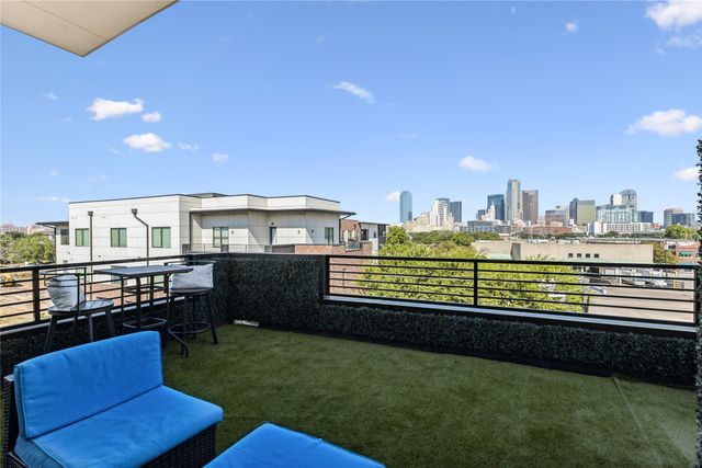 1901 S Harwood Street 301, Dallas, TX 75215