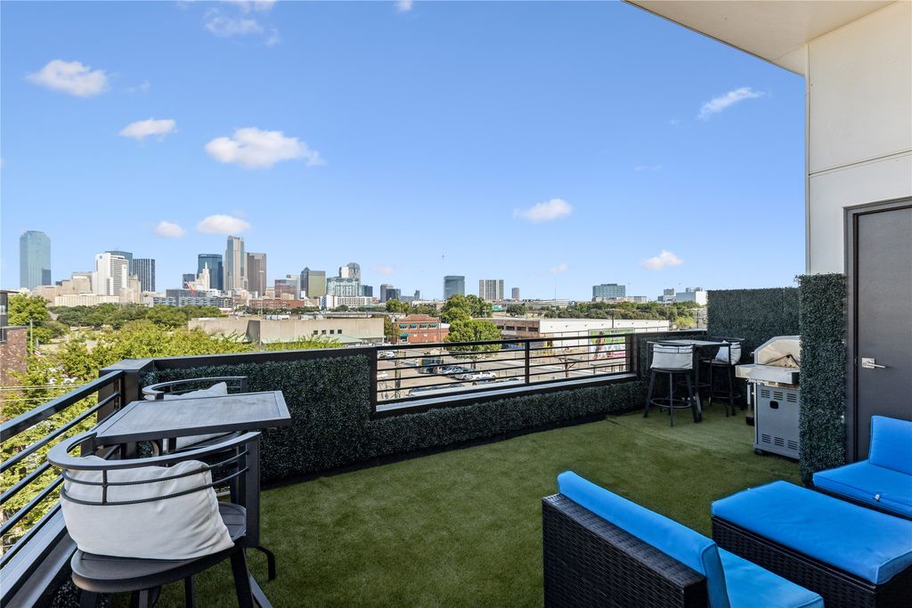 1901 S Harwood Street 301, Dallas, TX 75215