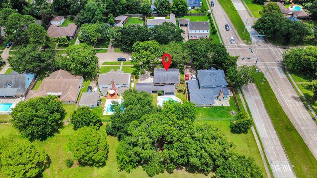 15538 Torry Pines Road, Houston, TX 77062