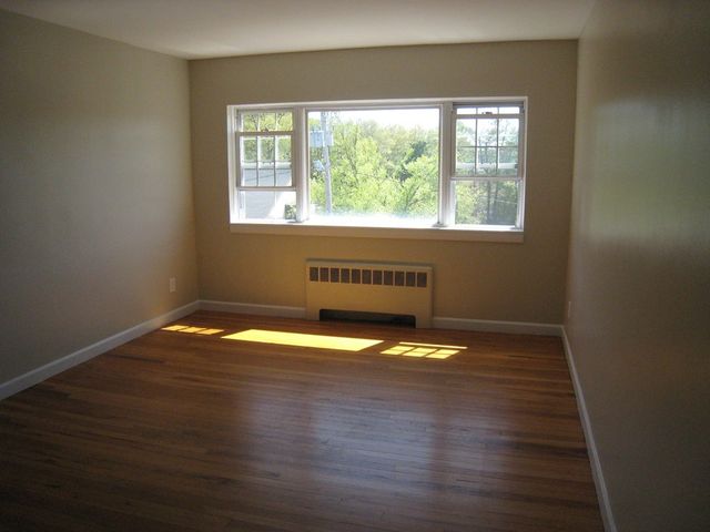 111 Chelmsford Street 11, Chelmsford, MA 01824