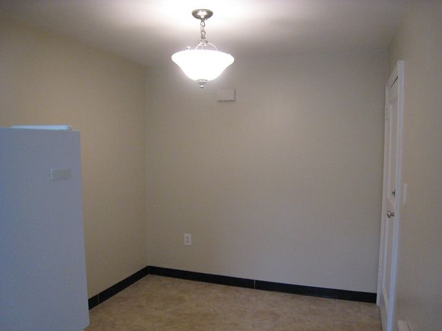 111 Chelmsford Street 11, Chelmsford, MA 01824