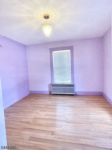 16 Jackson Ave, North Plainfield Boro, NJ 07060