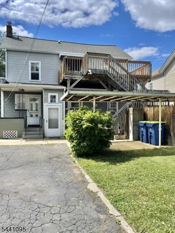 16 Jackson Ave, North Plainfield Boro, NJ 07060