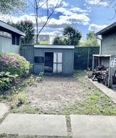 16 Jackson Ave, North Plainfield Boro, NJ 07060