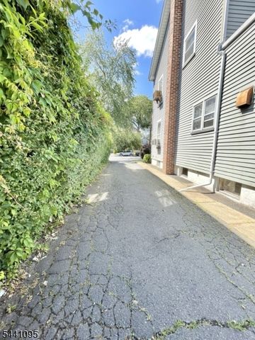 16 Jackson Ave, North Plainfield Boro, NJ 07060