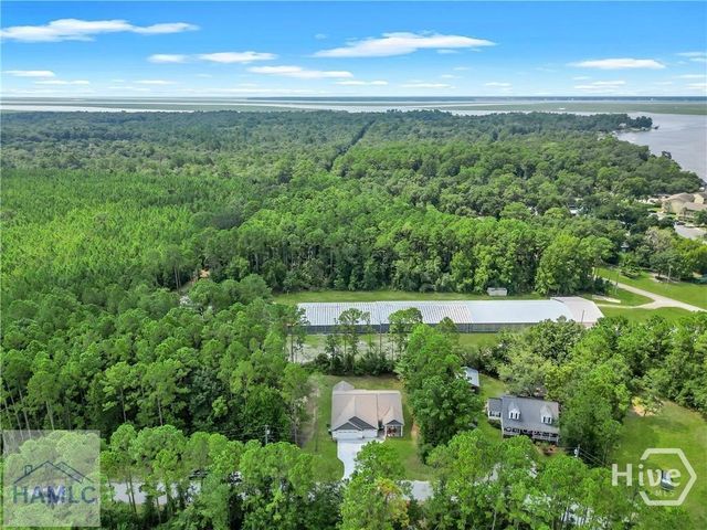101 Plantation Road, Midway, GA 31320