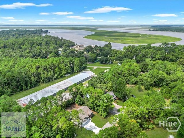 101 Plantation Road, Midway, GA 31320