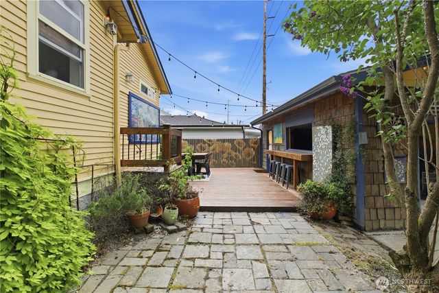1515 N Anderson Street, Tacoma, WA 98406