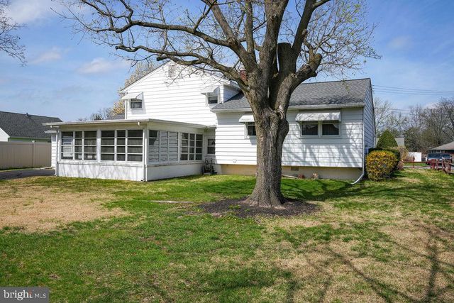1187 FRANCINE DR, Vineland, NJ 08360