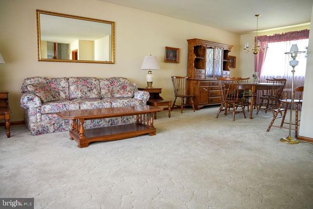 1187 FRANCINE DR, Vineland, NJ 08360
